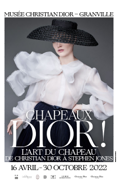 Exposition Chapeaux Dior!