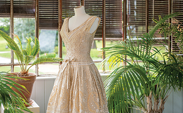 Le musée Christian Dior vient d'acquérir la robe Agnès (collection printemps/été 1955).