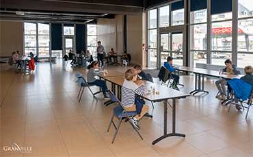 Salle de Hérel – repas élèves