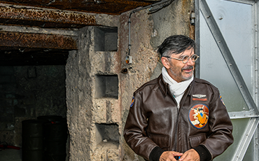 M.Dumetz est le président de l’association Un été 44©Benoit.Croisy M.Dumetz est le président de l'association Un été 44 qui réhabilité les deux blockhaus de la Ville de Granville situés à la Pointe du Roc.